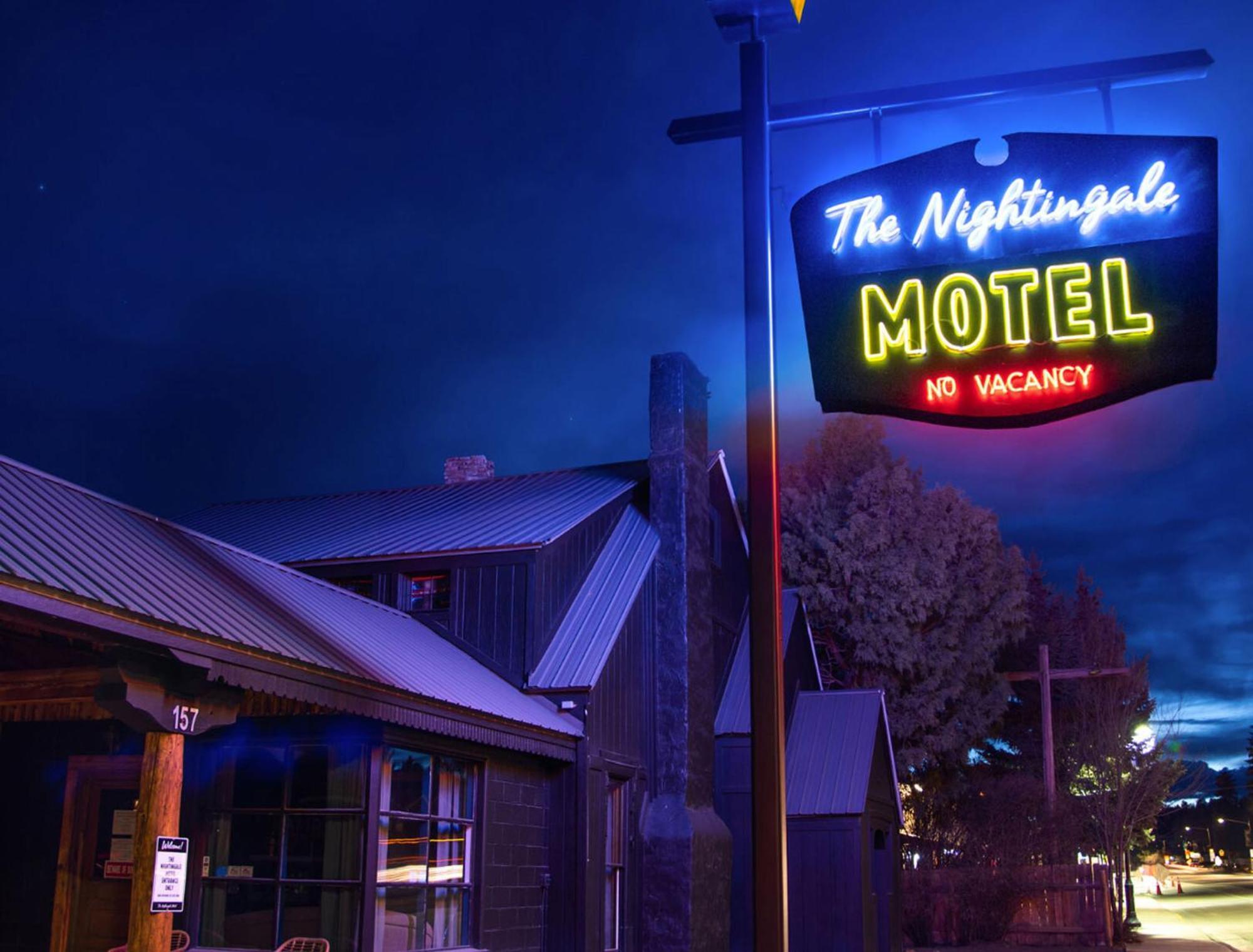 باغوسا سبرينغز The Nightingale Motel المظهر الخارجي الصورة